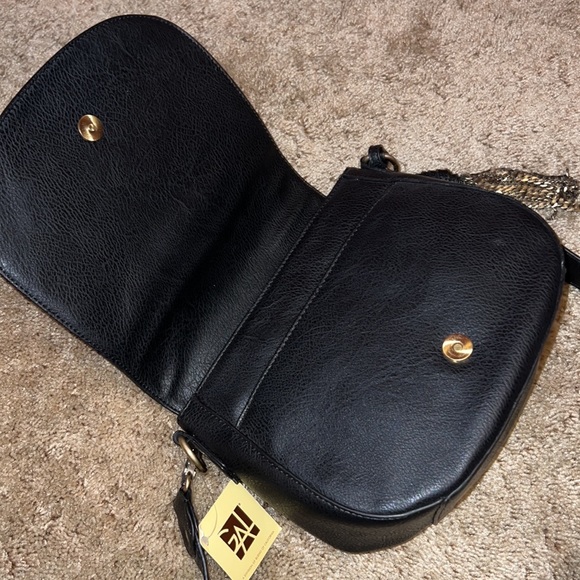 Gal Black Genuine Leather Bronze Studded Flap Satchel Shoulder Bag - Picture 3 of 6